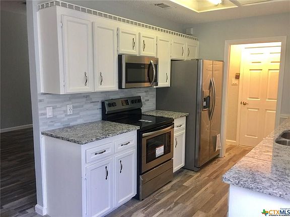 3rd image of 107 Jamie Cir