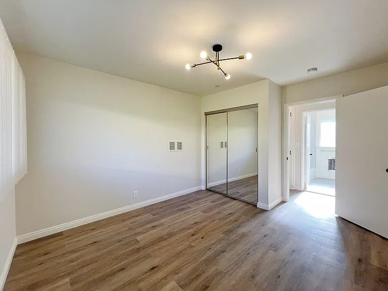 231 S Hudson Ave #15 — Photo 18