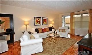 1st image of 125 Main St APT 1S