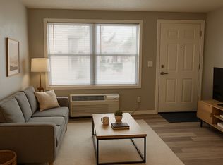 315 Crestwood Dr #65, Willard, OH 44890