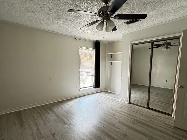 847 E Boyd Dr #D — Photo 7