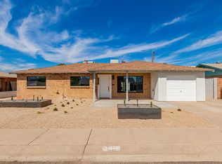 2416 N 72nd Pl, Scottsdale, AZ 85257