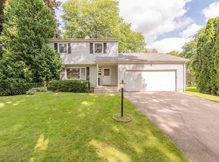 1406 Wyldewood Dr, Madison, WI 53704