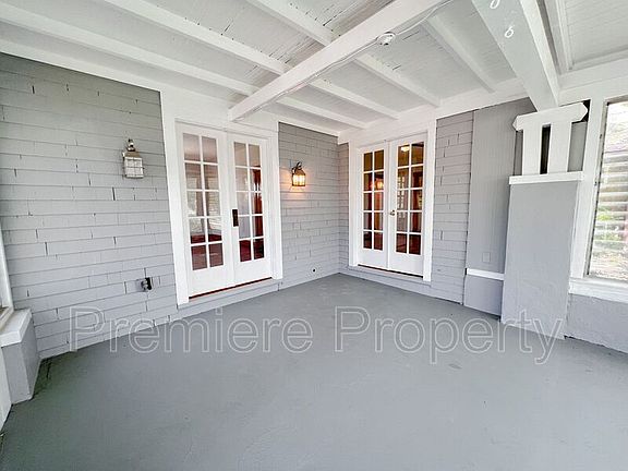 2nd image of 2112 State Ave