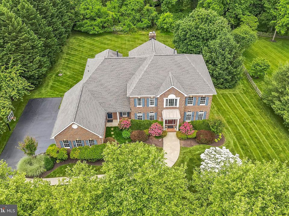 1st image of 14068 Big Branch Dr