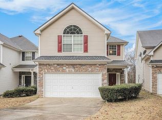 11053 Aliyah Dr, Hampton, GA 30228