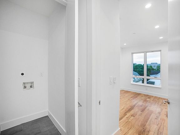 5th image of 860 E 35th St #4