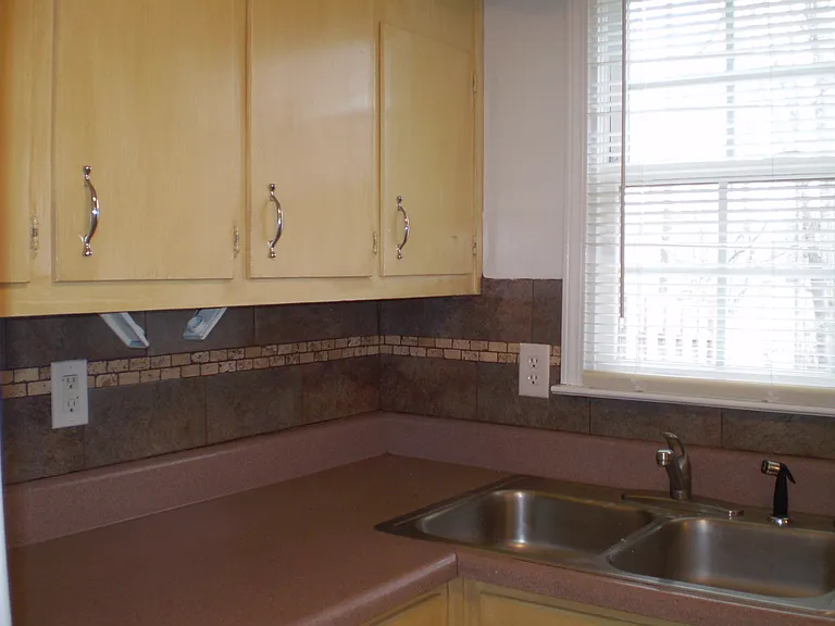 2313 Rosedale Rd — Photo 5