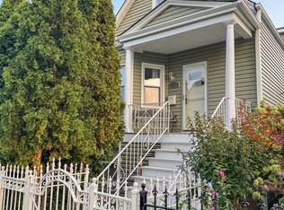 3335 W Cuyler Ave, Chicago, IL 60618