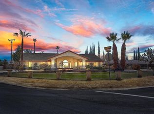 20419 Eyota Ln, Apple Valley, CA 92308