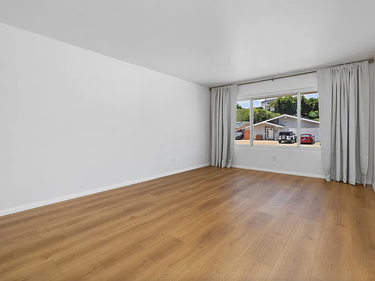 2345 Worden St — Photo 22