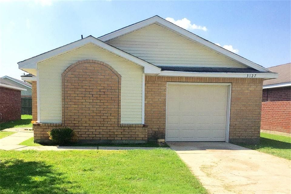 2nd image of 3127 Boynton Dr