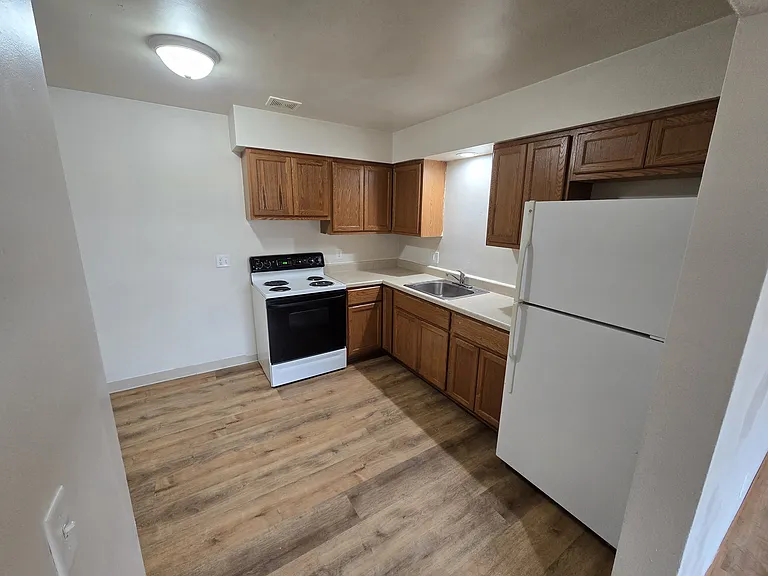 2118 Allied Dr — Photo 4