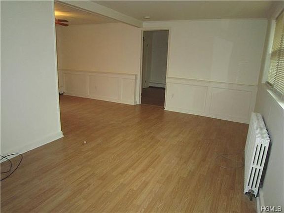 5th image of 198 Gilbert Ave