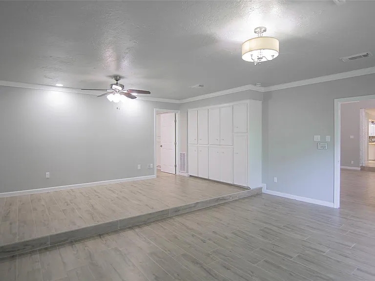 3406 Deerwood Ln — Photo 15