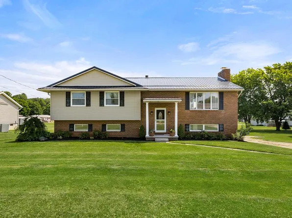 1462 Troy Dr, Mansfield, OH 44905