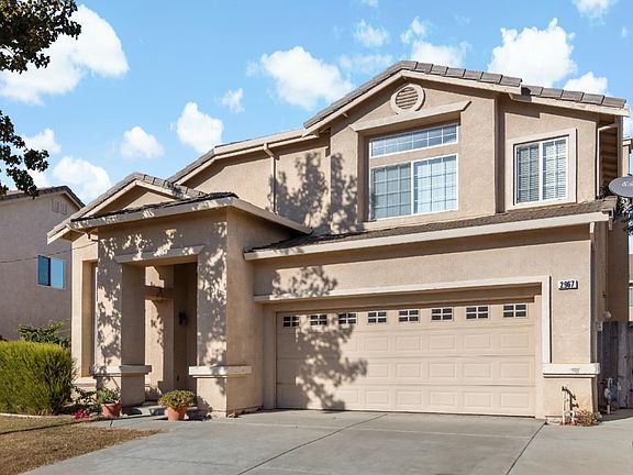 4th image of 2967 Dixon Ct