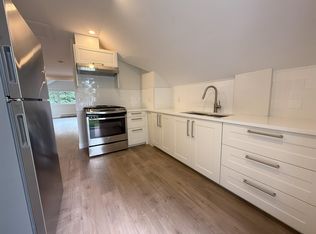 12317 Beecher St #1, Surrey, BC V4A 3A7