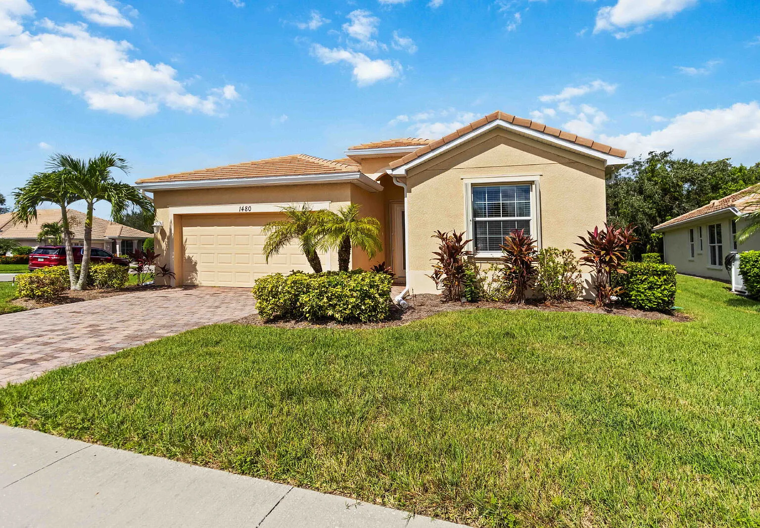 4 bed, 3.0 bath, 2632 sqft, $2,600 — Photo 3