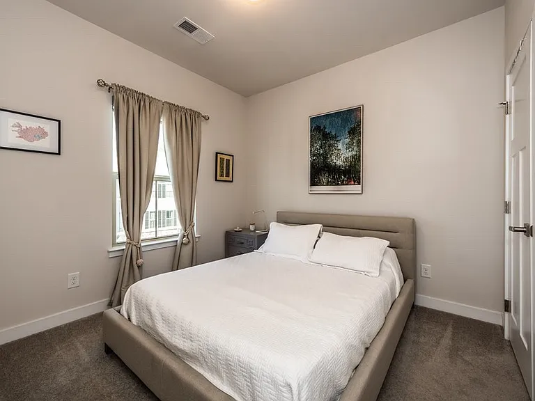 1724 Town Oak Ln — Photo 19