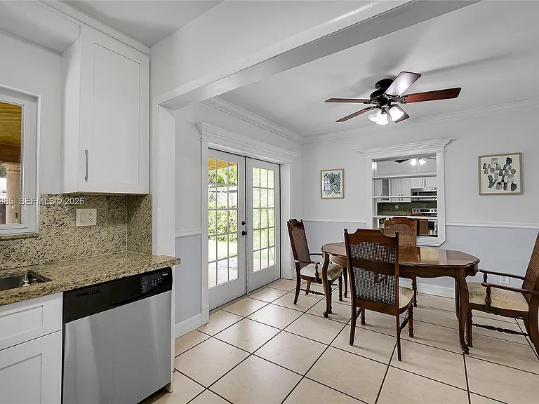 3614 SW 58th Ave — Photo 20