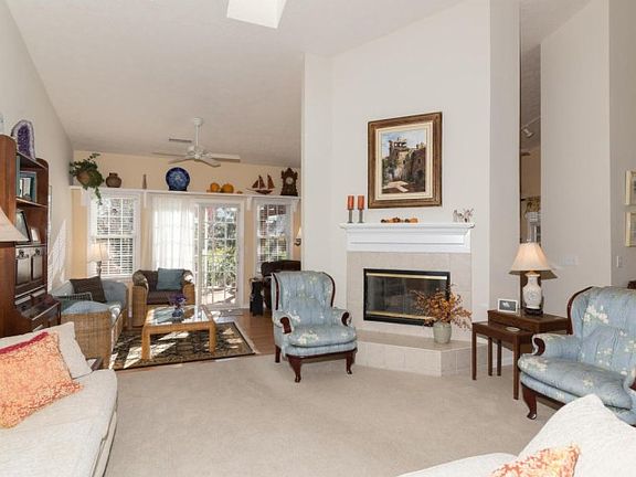 5th image of 15218 Nashua Cir