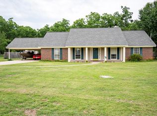 149 Century Rd E, Leesburg, GA 31763