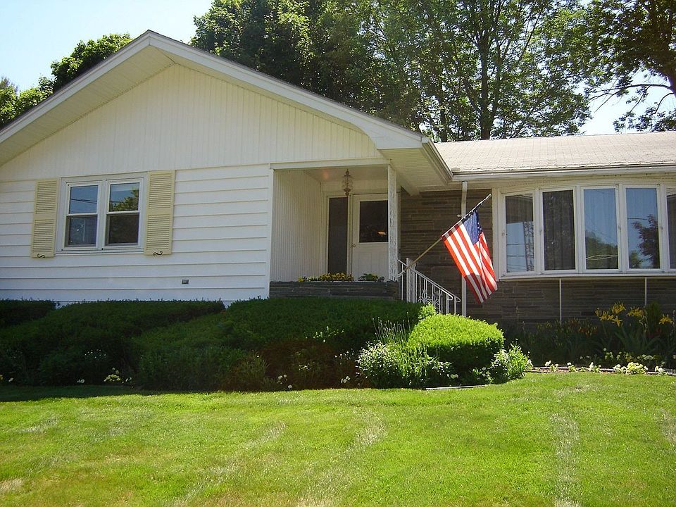 1st image of 56 Grant St