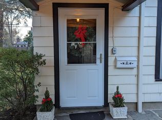 82 Winsor Pl, Glen Ridge, NJ 07028