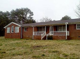 3719 Pearl Ave, Sophia, NC 27350