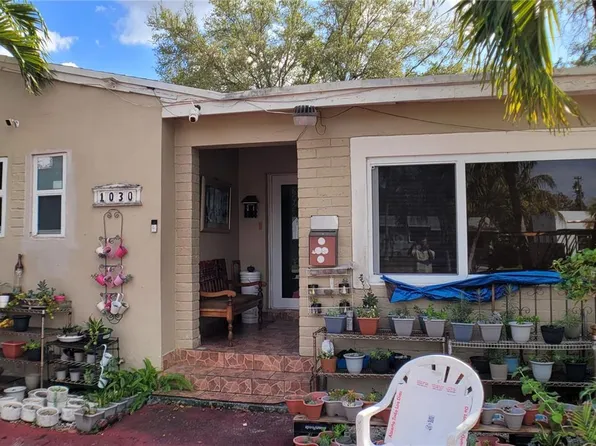 1030 Sharar Ave, Opa Locka, FL 33054