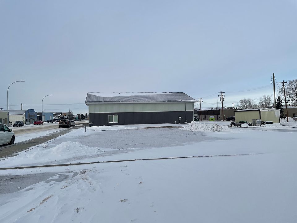 2nd image of 2nd Ave #918