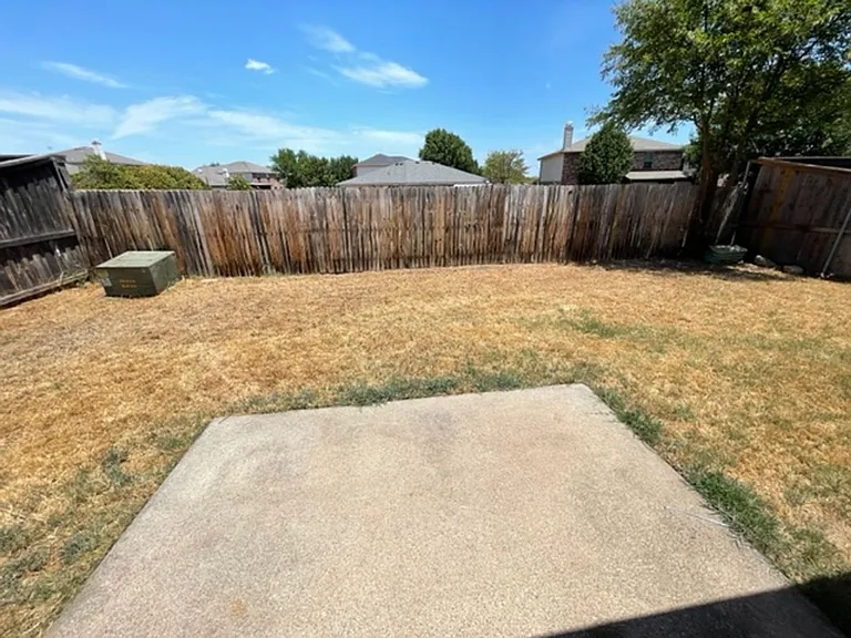 5413 Emmeryville Ln — Photo 16