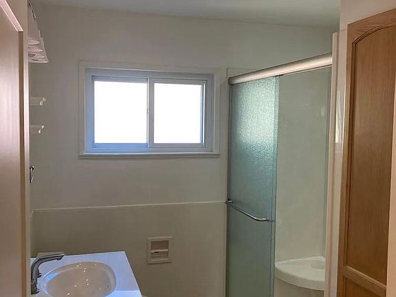 2nd image of 15974 Cambrian Dr
