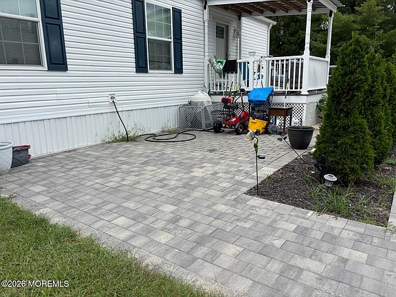 4th image of 9 Martin Drive