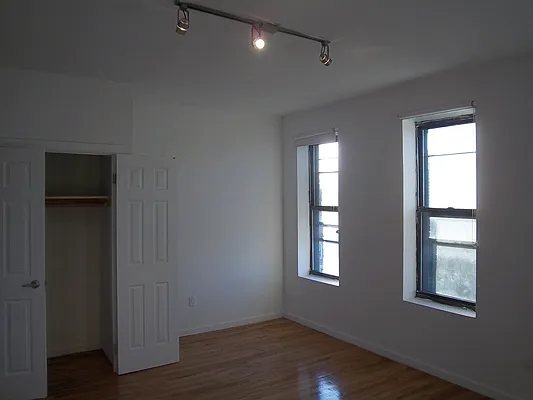 Rented by Wolf Brokerage LLC | media 10