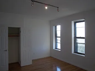 Rented by Wolf Brokerage LLC