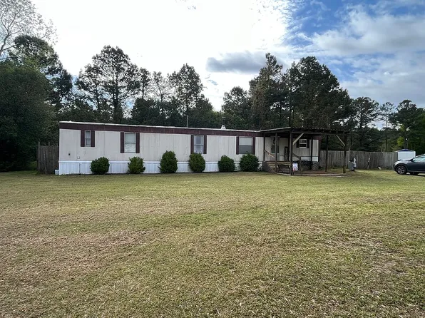 2940 Remington Dr, Sumter, SC 29154