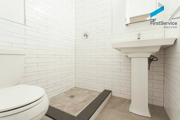 Rented by FirstService Realty (legacy) | media 48