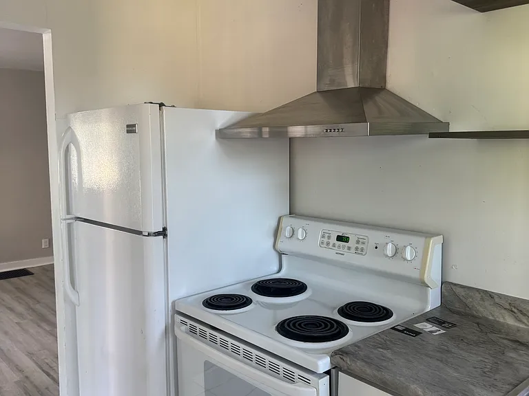 1302 Ogden Ave — Photo 12