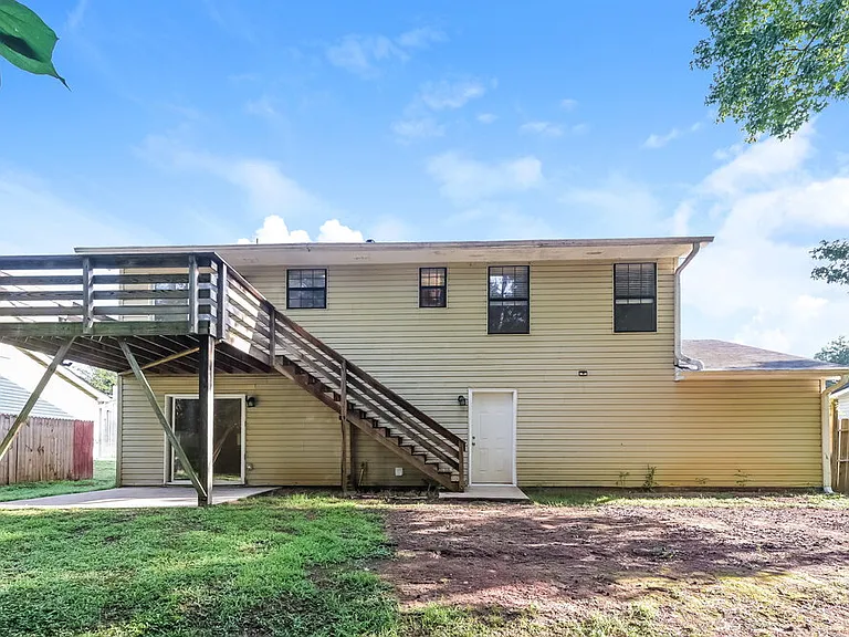2068 Lown Farm Ln — Photo 17