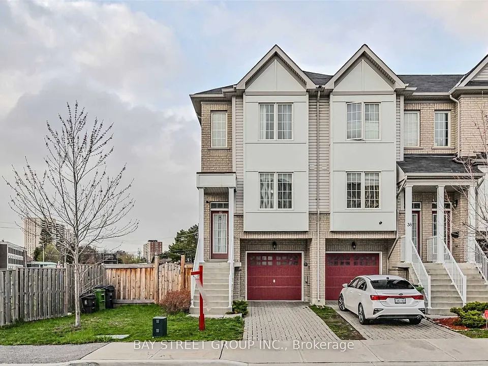 40 Mantello Dr