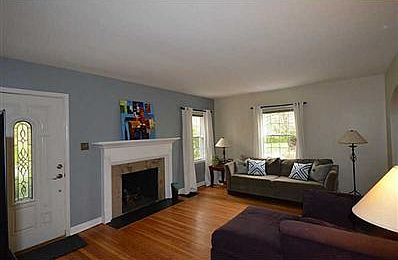 3rd image of 6488 N Park Ave
