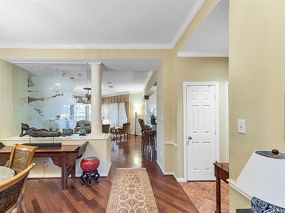 4th image of 2602 Kittansett Cir