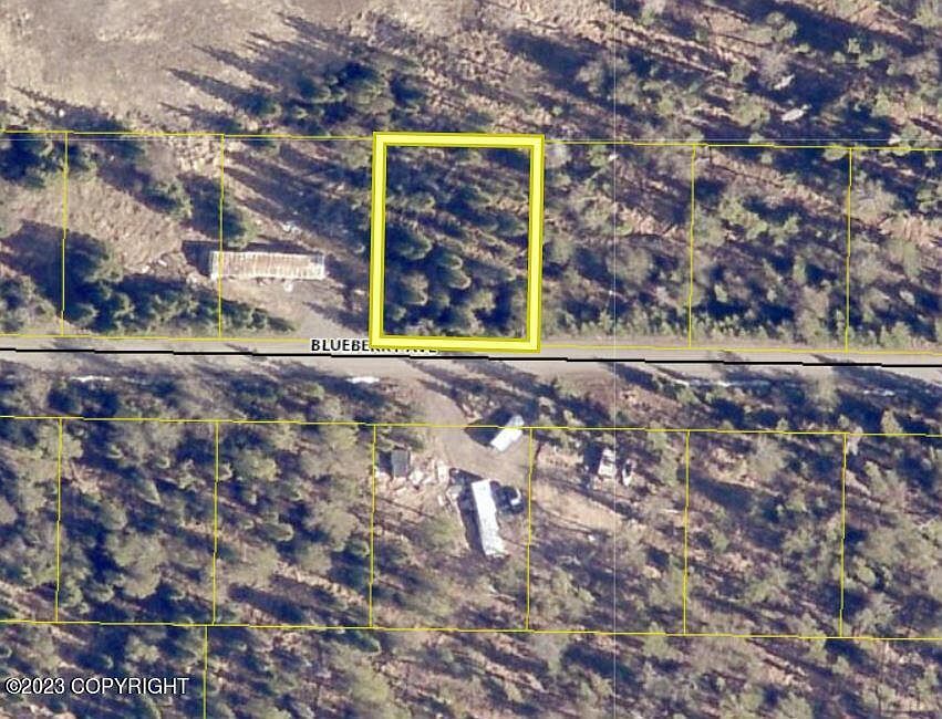 1st image of 52530 Blueberry Ave