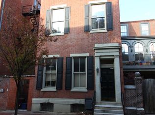 925 Pine St APT 4, Philadelphia, PA 19107