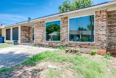 Building Photo - 210 Kathleen Dr