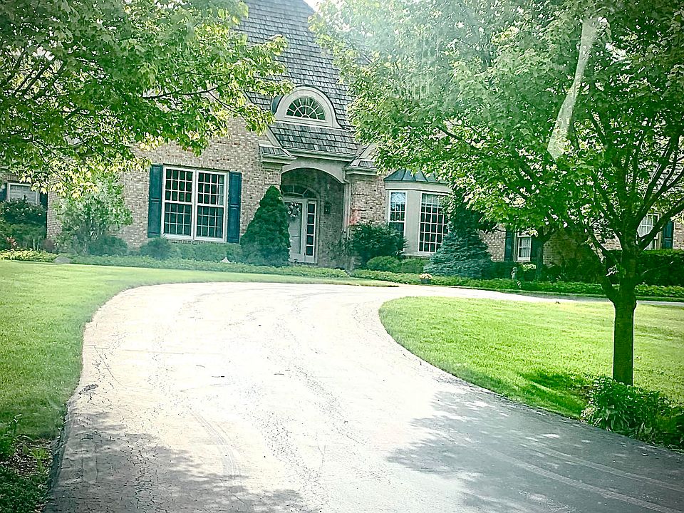 1st image of 11441 N Canterbury Dr