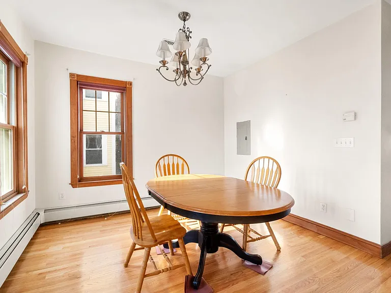 485 E 6th St #2 — Photo 5