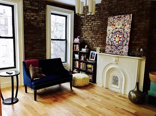 Rented by G2 Realty Group LLC | media 9